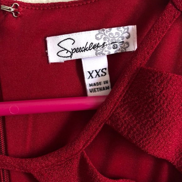 DILLARDS DRESS - Picture 4 of 5